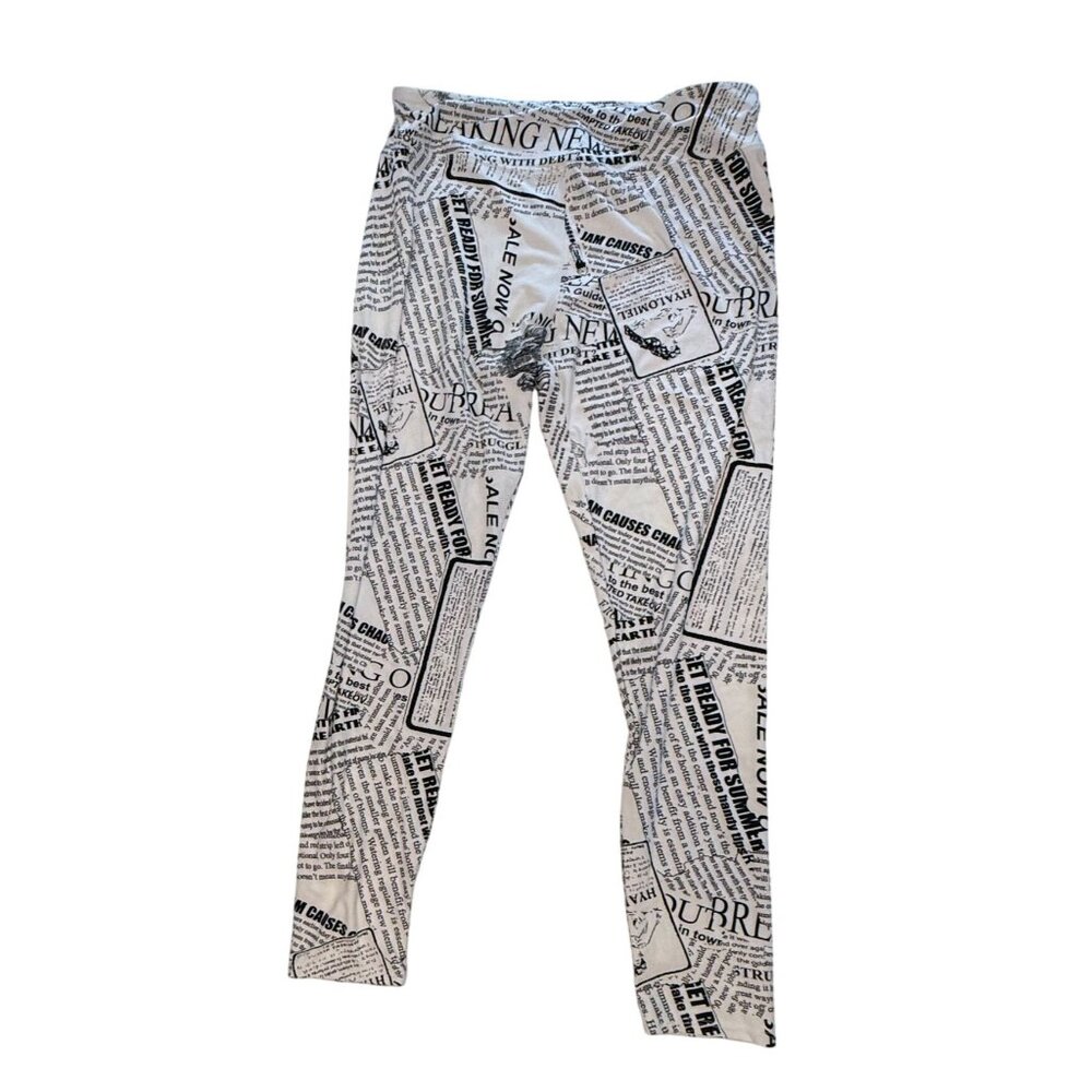 Olive Avenue Newspaper Print Stretch Leggings Graphic Womens Size XL White Black